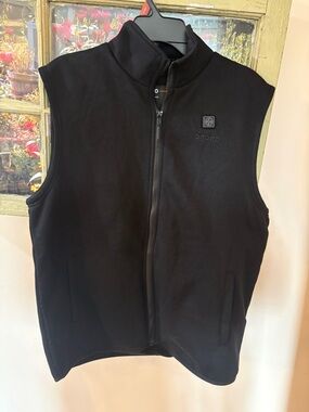 EUC Ororo Heated Vest Black Large